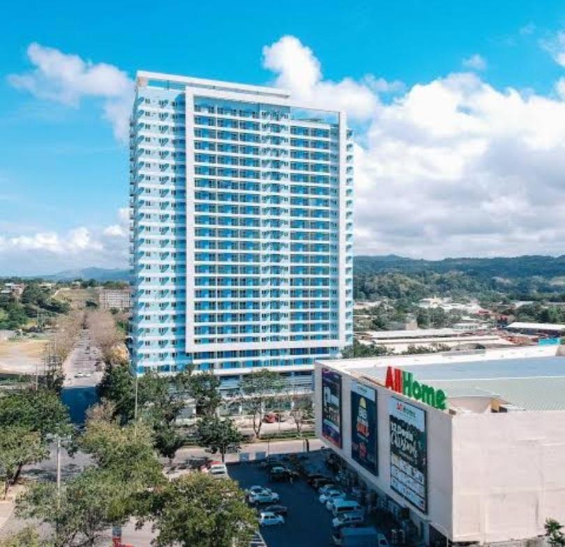 Lifestyle At The Loop Towers Condotel Cagayan de Oro Bagian luar foto